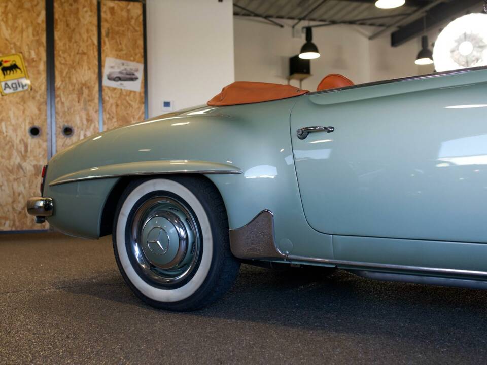 Image 10/28 of Mercedes-Benz 190 SL (1960)