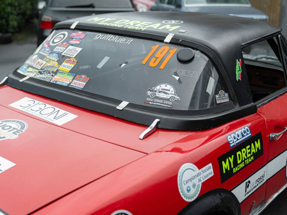 Bild 14/50 von FIAT 124 Sport Coupe (1974)