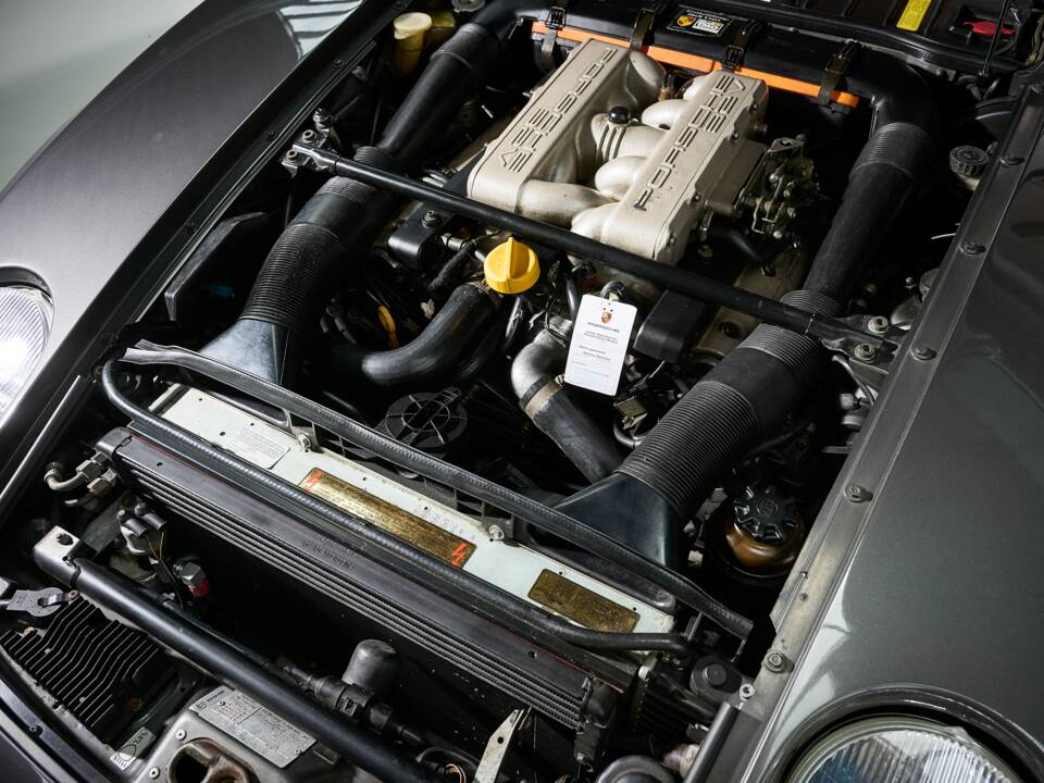Afbeelding 38/42 van Porsche 928 S4 (1989)
