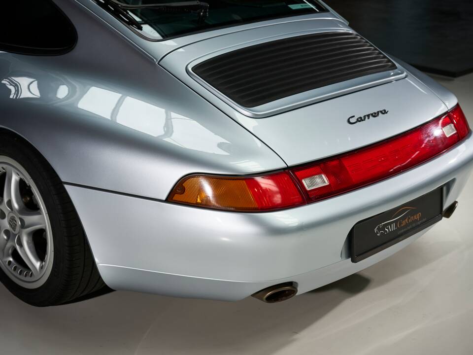 Image 34/36 de Porsche 911 Carrera (1995)