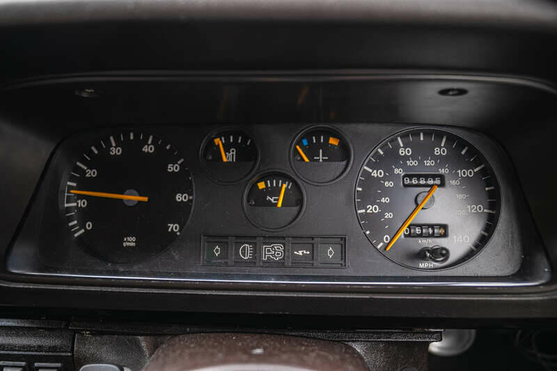 Afbeelding 17/38 van Ford Escort RS 2000 (1980)