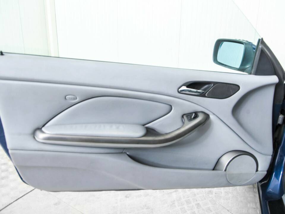 Bild 35/50 von BMW 320Ci (2003)