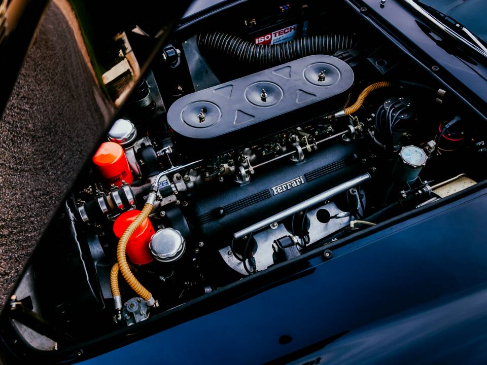 Image 23/50 of Ferrari 250 GT Berlinetta Lusso (1963)