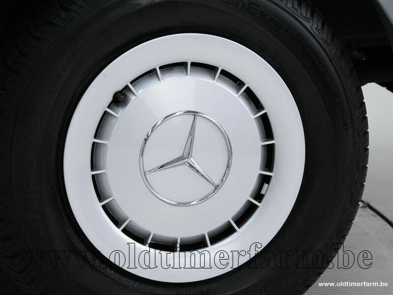 Image 12/15 of Mercedes-Benz 280 SE (1980)