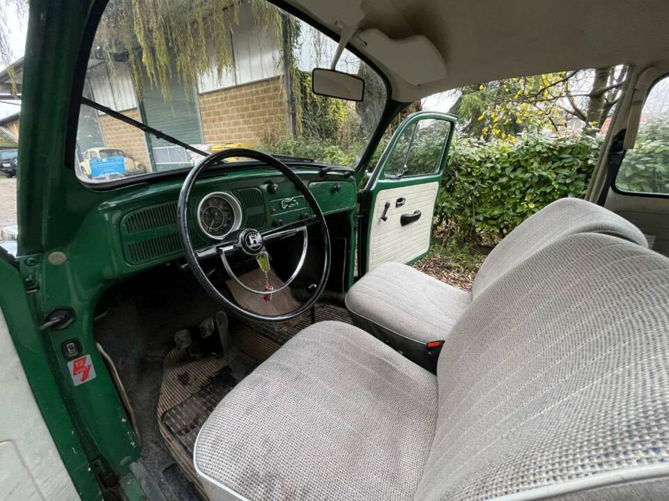 Image 4/43 of Volkswagen Beetle 1200 (1970)