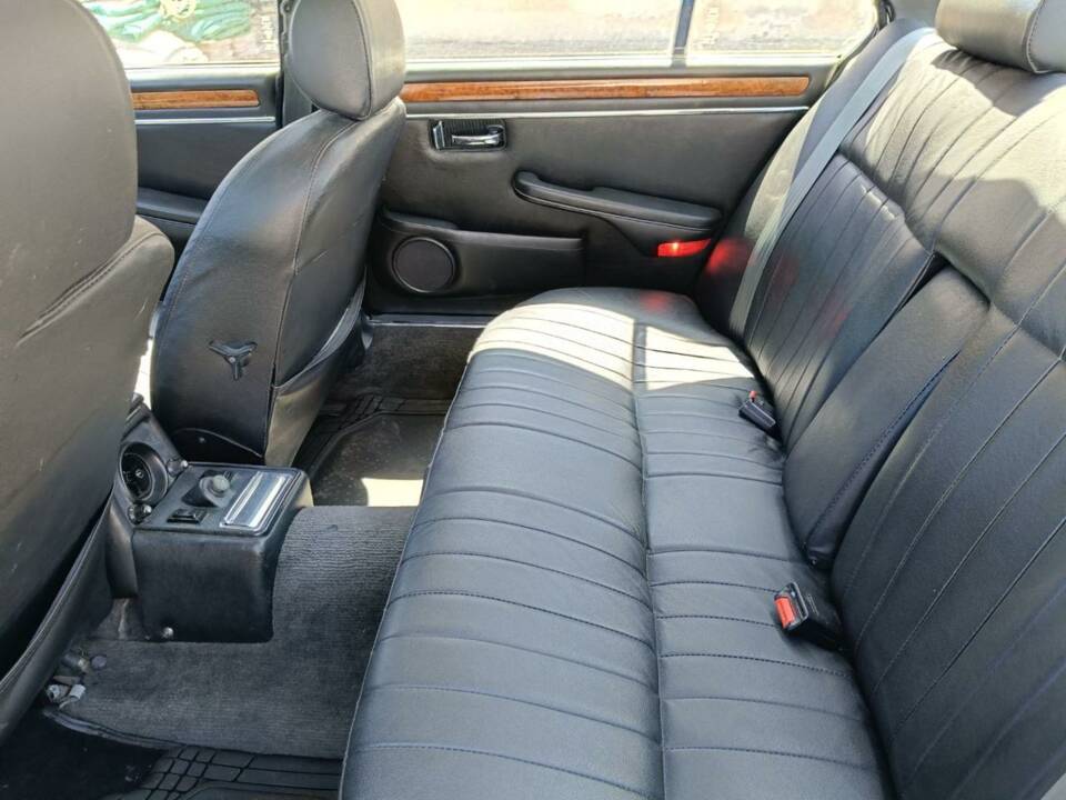Image 43/50 of Jaguar XJ6 3.2 Sovereign (1983)