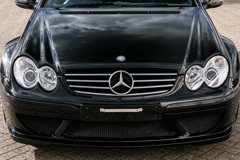 Image 12/50 of Mercedes-Benz CLK DTM AMG (2004)