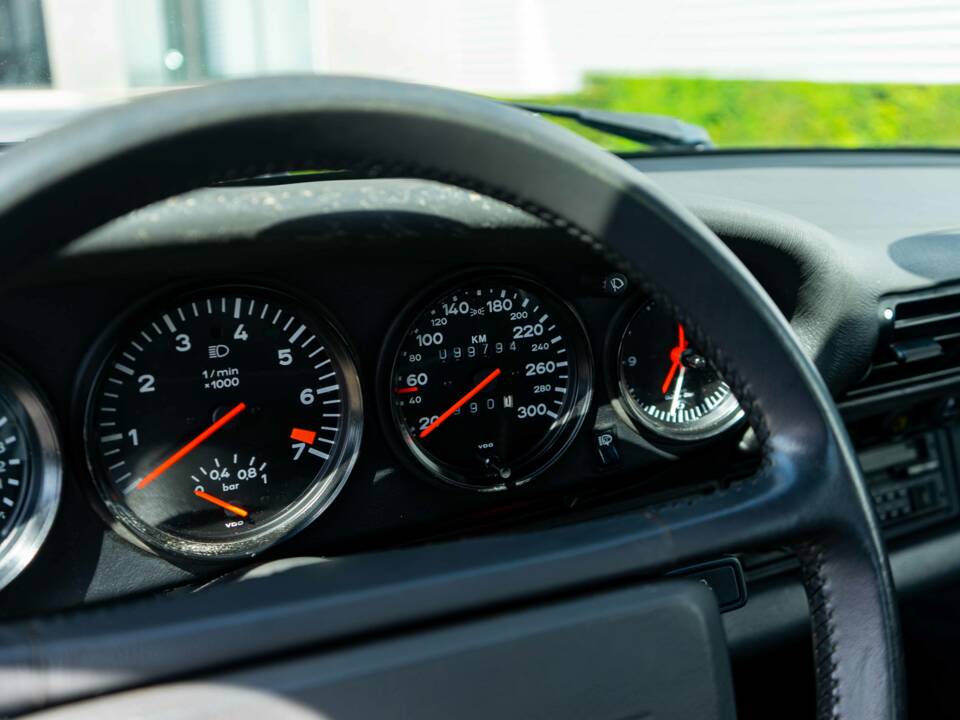 Imagen 19/33 de Porsche 911 Turbo 3.3 (1989)