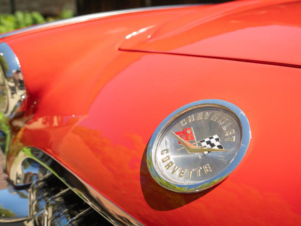 Image 13/51 of Chevrolet Corvette (1960)