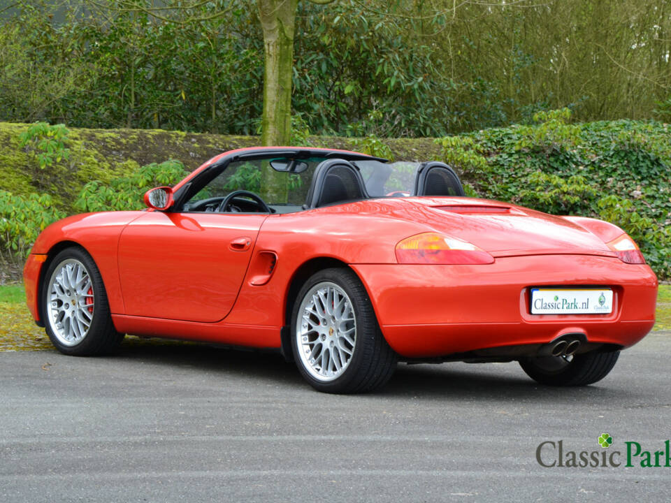 Image 3/50 of Porsche Boxster (2002)