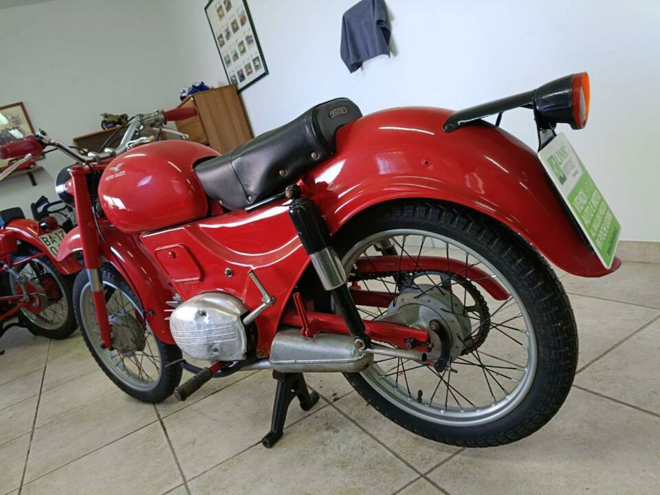 Immagine 5/22 di Moto Guzzi Zigolo 110 (1961)