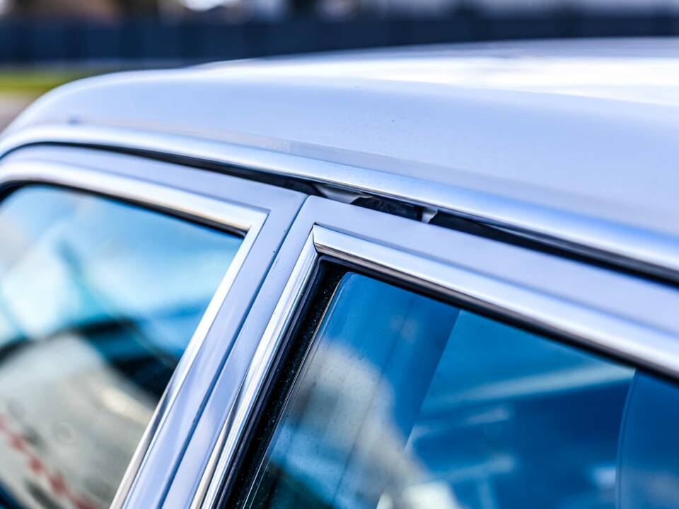 Image 36/175 of Mercedes-Benz 420 SE (1986)