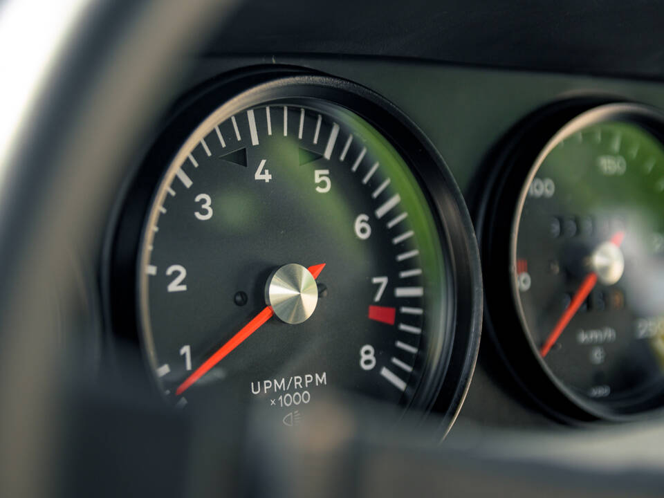 Image 32/46 of Porsche 911 Carrera RS 2.7 (Touring) (1973)