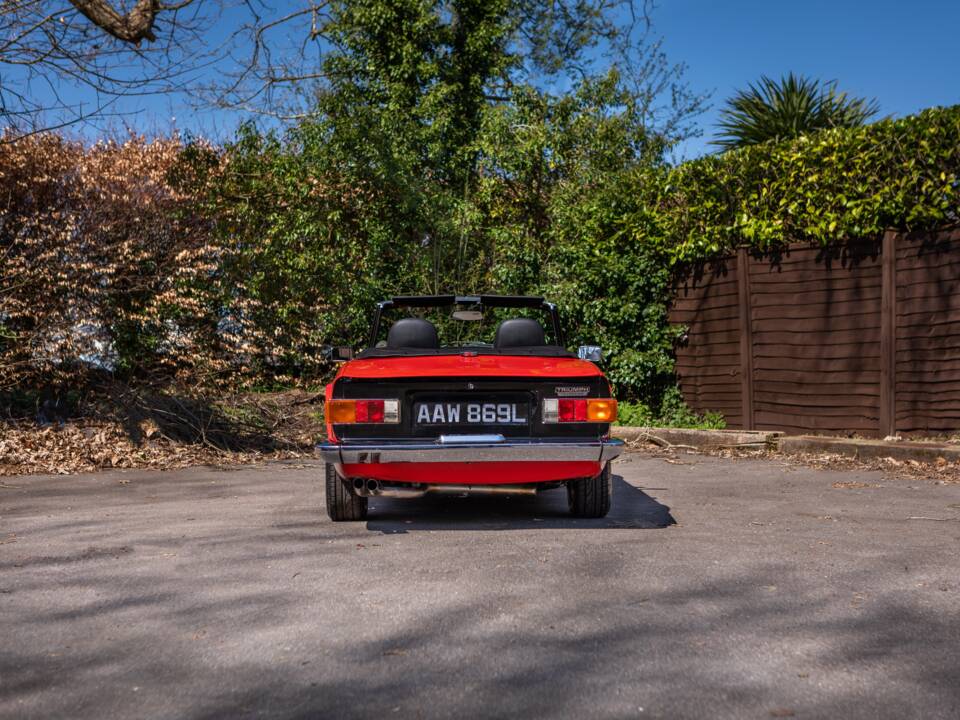 Image 17/41 of Triumph TR 6 (1972)