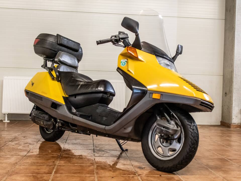 Image 2/10 de Honda CN 250 Helix (1989)