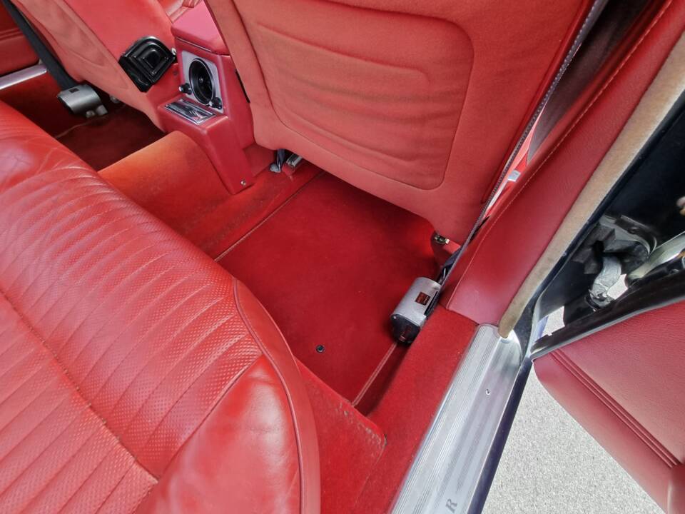 Immagine 18/29 di Jaguar XJ 6 4.2 (1972)