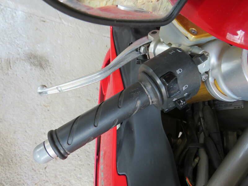 Bild 14/42 von Ducati DUMMY (2002)
