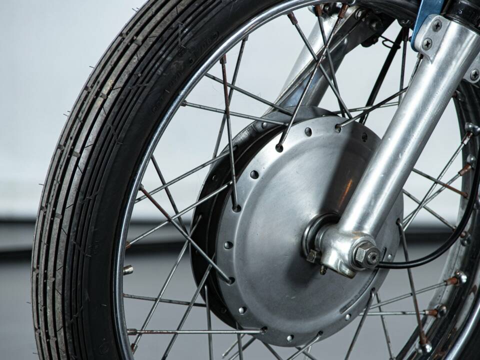 Bild 12/50 von Aermacchi Harley-Davidson DUMMY (1971)