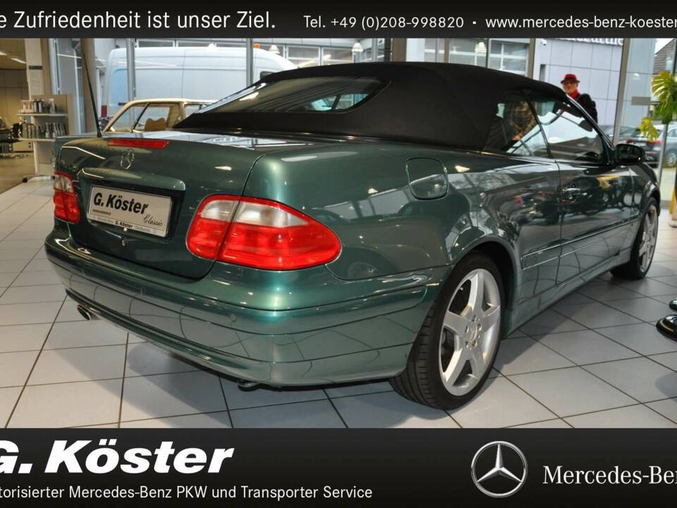 Image 5/12 of Mercedes-Benz CLK 200 Kompressor (2001)