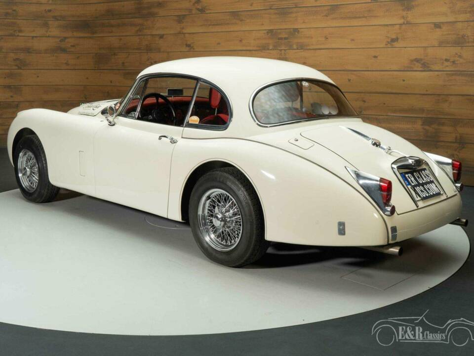 Image 8/19 of Jaguar XK 150 3.8 SE FHC (1960)
