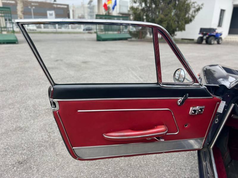 Bild 23/29 von Maserati 3500 GTI Sebring (1964)