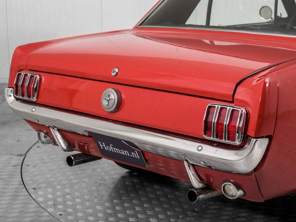 Immagine 32/50 di Ford Mustang 289 (1965)