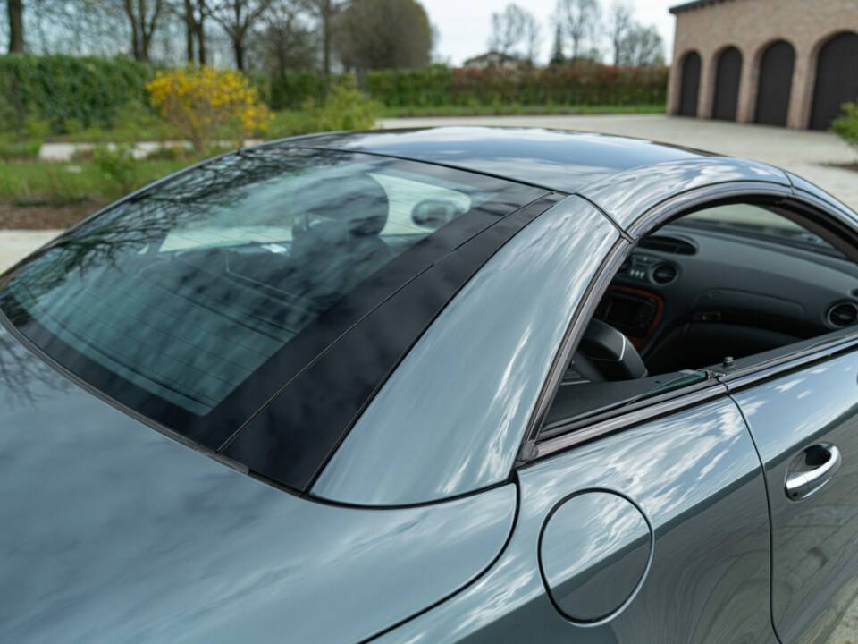 Image 30/50 of Mercedes-Benz SL 500 (2001)