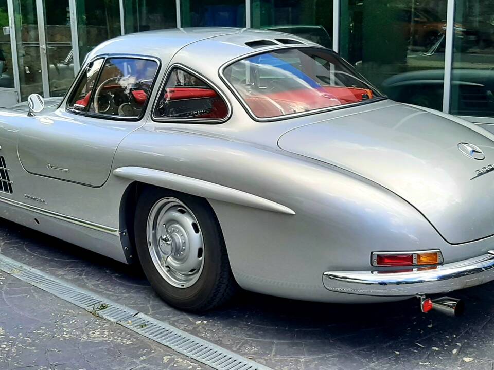 Image 4/25 of Mercedes-Benz 300 SL &quot;Gullwing&quot; (1955)