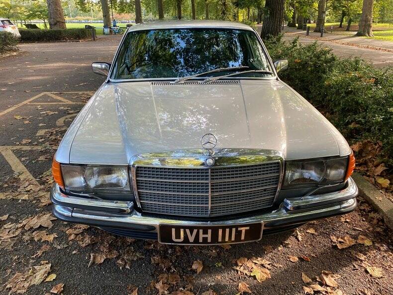 Image 34/50 of Mercedes-Benz 450 SEL 6,9 (1978)