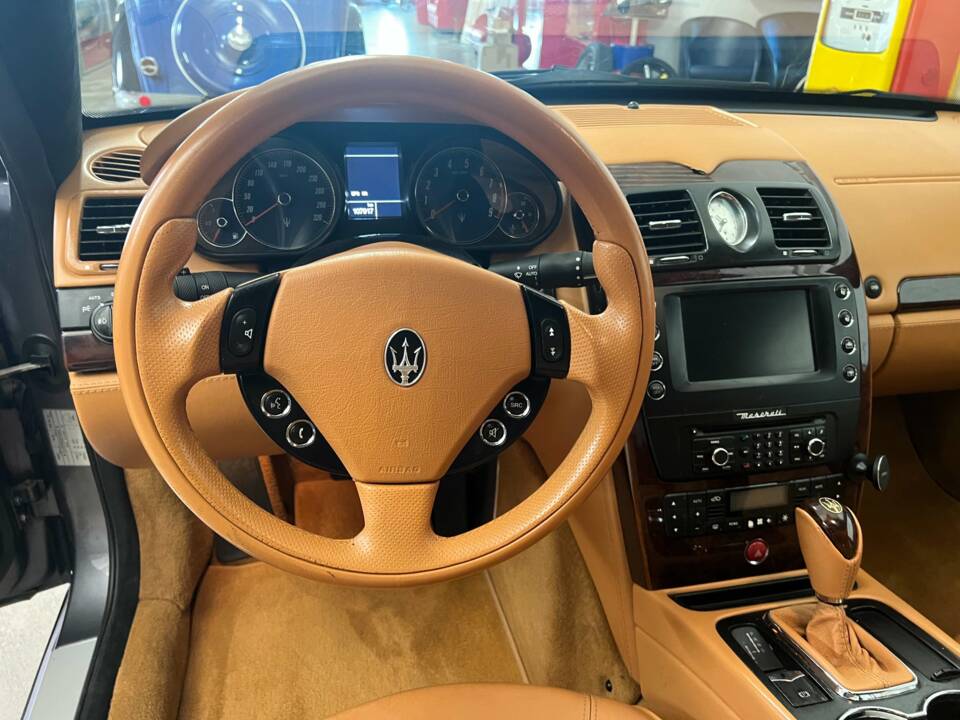Image 8/19 de Maserati Quattroporte S 4.7 (2009)