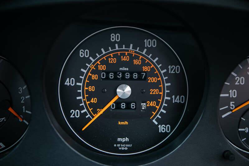 Image 8/32 de Mercedes-Benz 300 SL (1993)