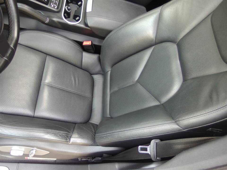 Image 47/98 of Porsche Cayenne S (2010)