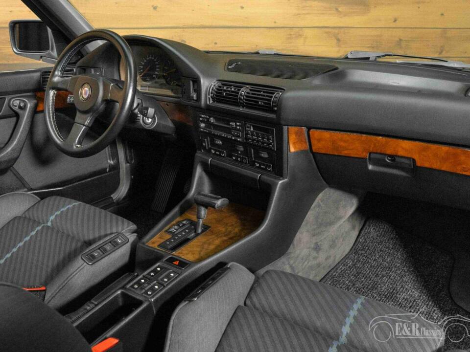 Immagine 10/19 di ALPINA B10 Biturbo (1991)