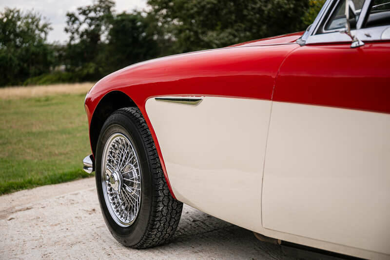 Image 39/39 of Austin-Healey 3000 Mk II (BJ7) (1963)