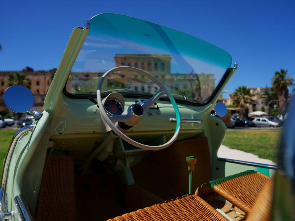 Image 1/73 of FIAT Ghia 500 Jolly (1970)
