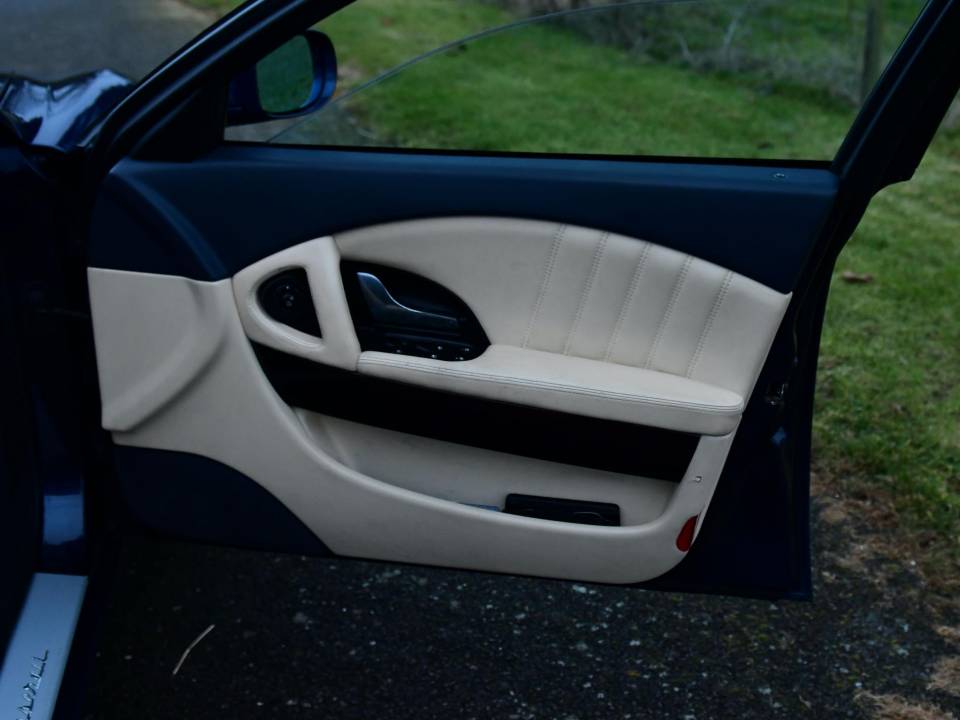 Image 41/50 of Maserati Quattroporte 4.2 (2006)