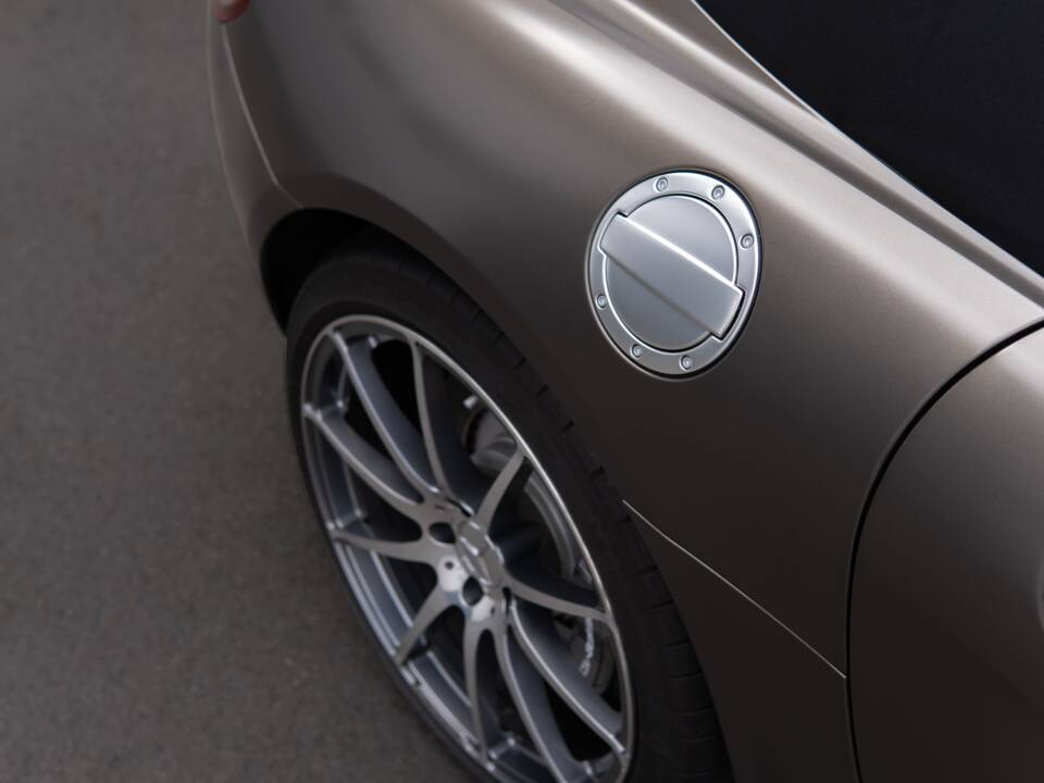 Image 19/45 of Mercedes-Benz SLS AMG Roadster (2012)