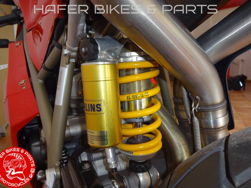 Image 29/31 of Ducati 916SP (1995)
