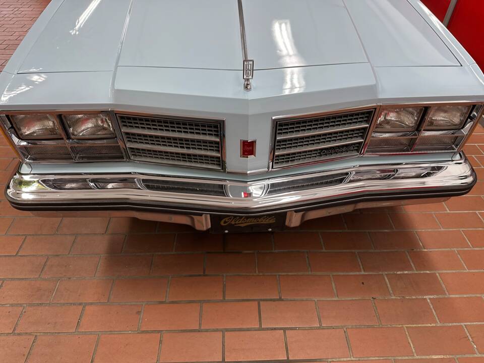Imagen 51/64 de Oldsmobile Delta 88 Royale (1979)