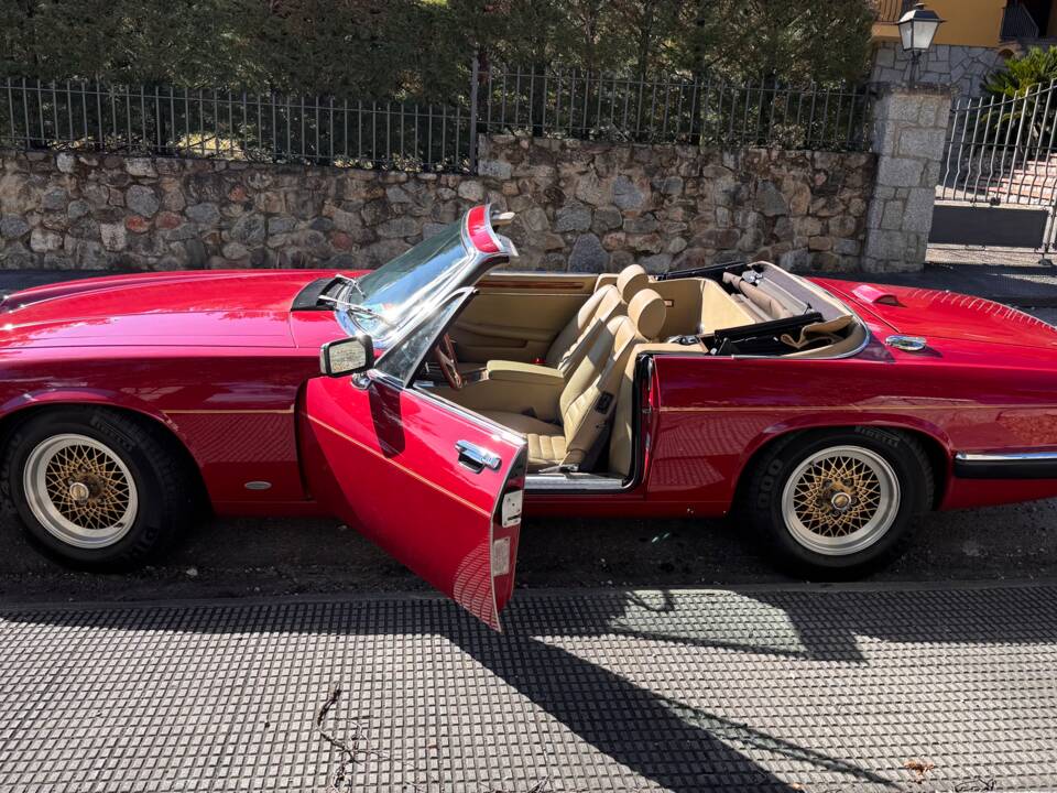Bild 47/62 von Jaguar XJ-S Convertible (1988)