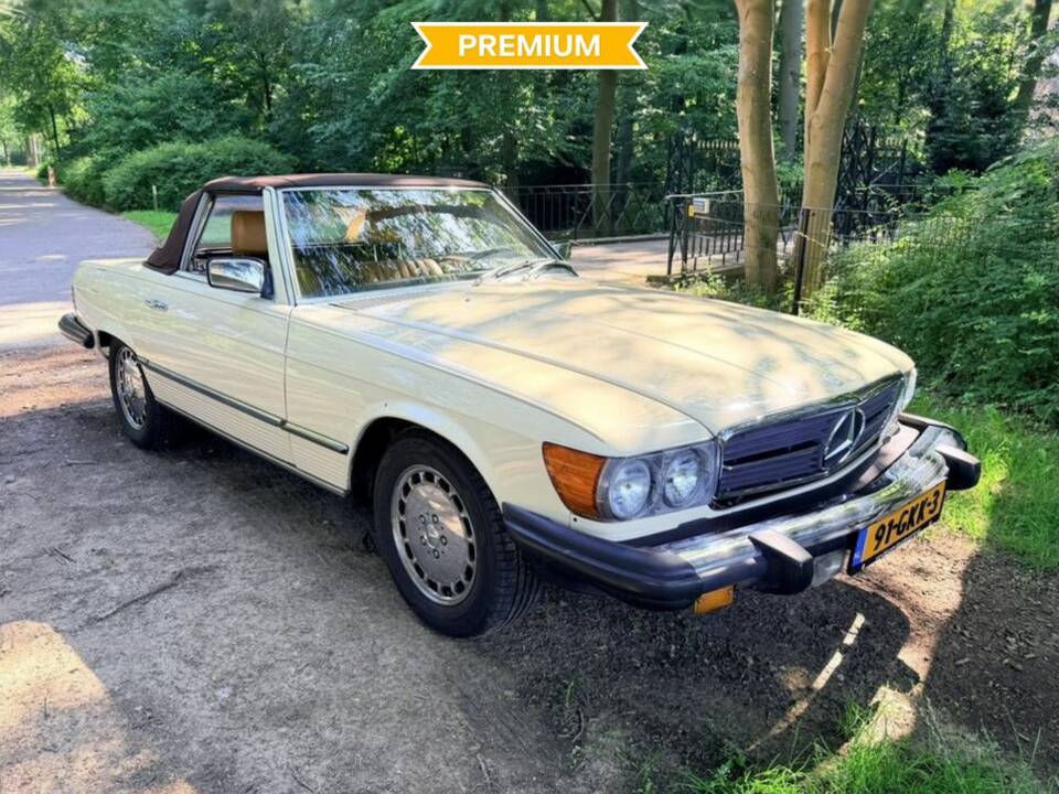 Image 1/8 de Mercedes-Benz 380 SL (1983)