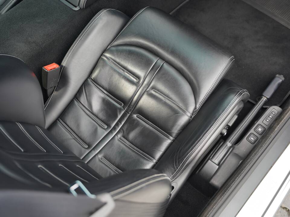 Image 19/50 of Ferrari 575M Maranello (2004)