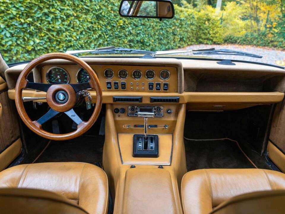 Imagen 13/18 de De Tomaso Longchamp (1977)
