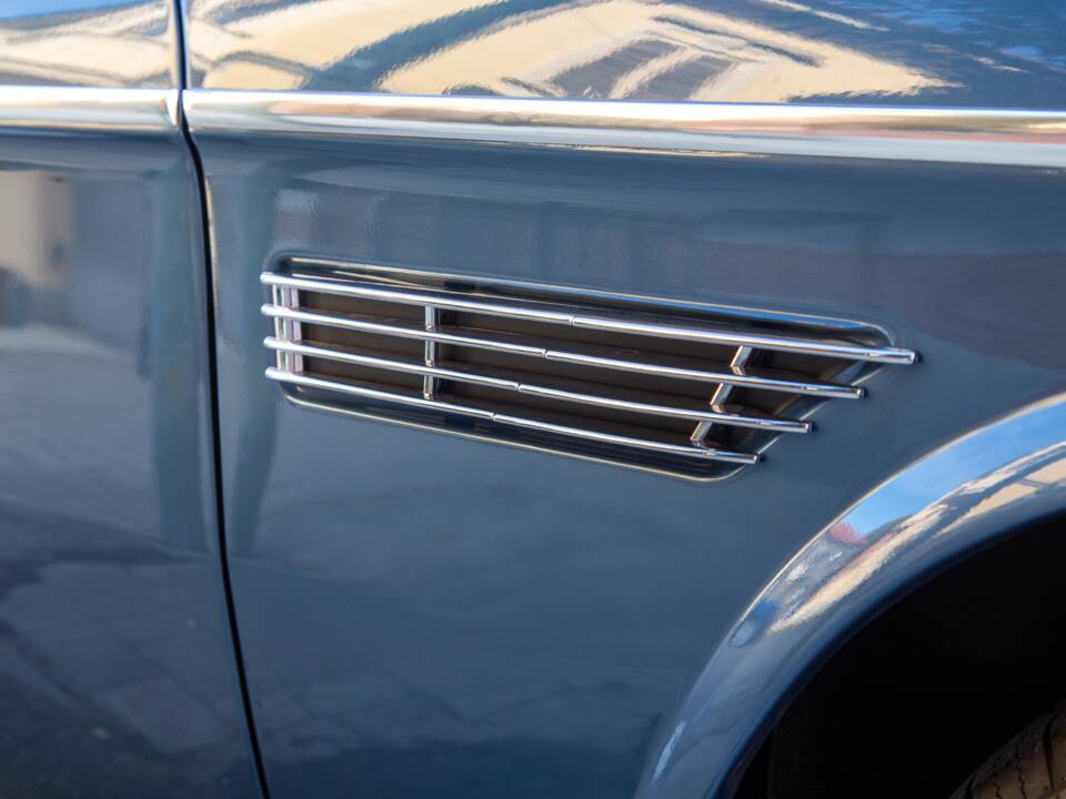 Image 36/56 of BMW 2800 CS (1969)