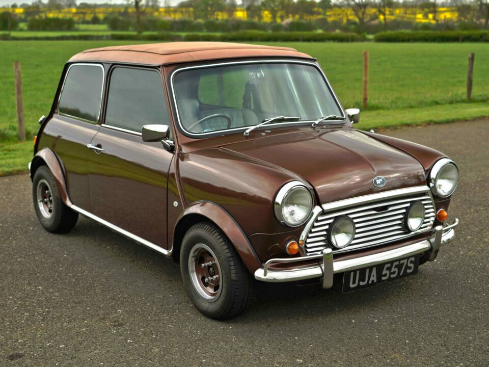 Image 1/50 of Leyland Mini 1275 Wood &amp; Pickett (1976)