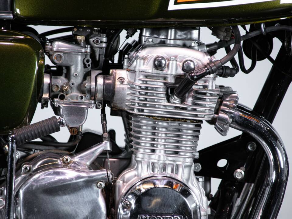 Image 42/50 of Honda DUMMY (1973)