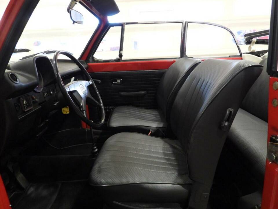 Image 5/15 of Volkswagen Escarabajo 1303 (1973)