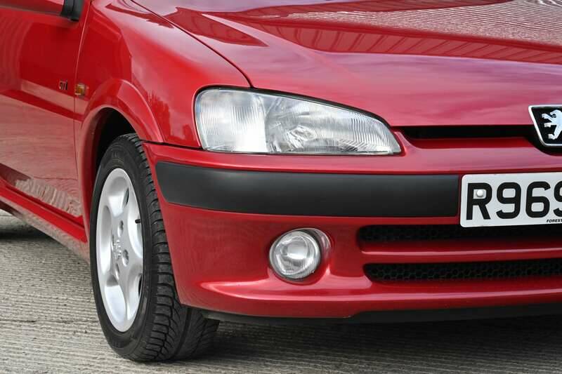 Image 21/50 of Peugeot 106 1.6 GTI 16V (1998)