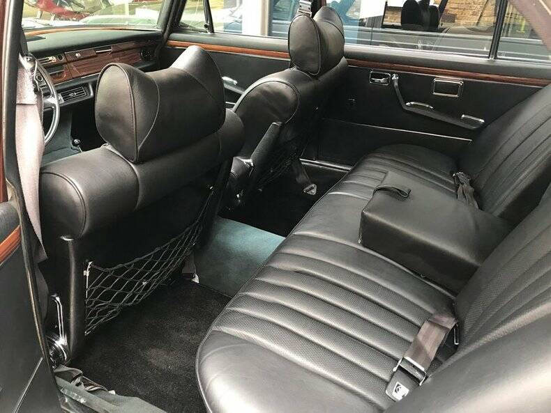 Imagen 20/50 de Mercedes-Benz 300 SEL 6.3 (1971)