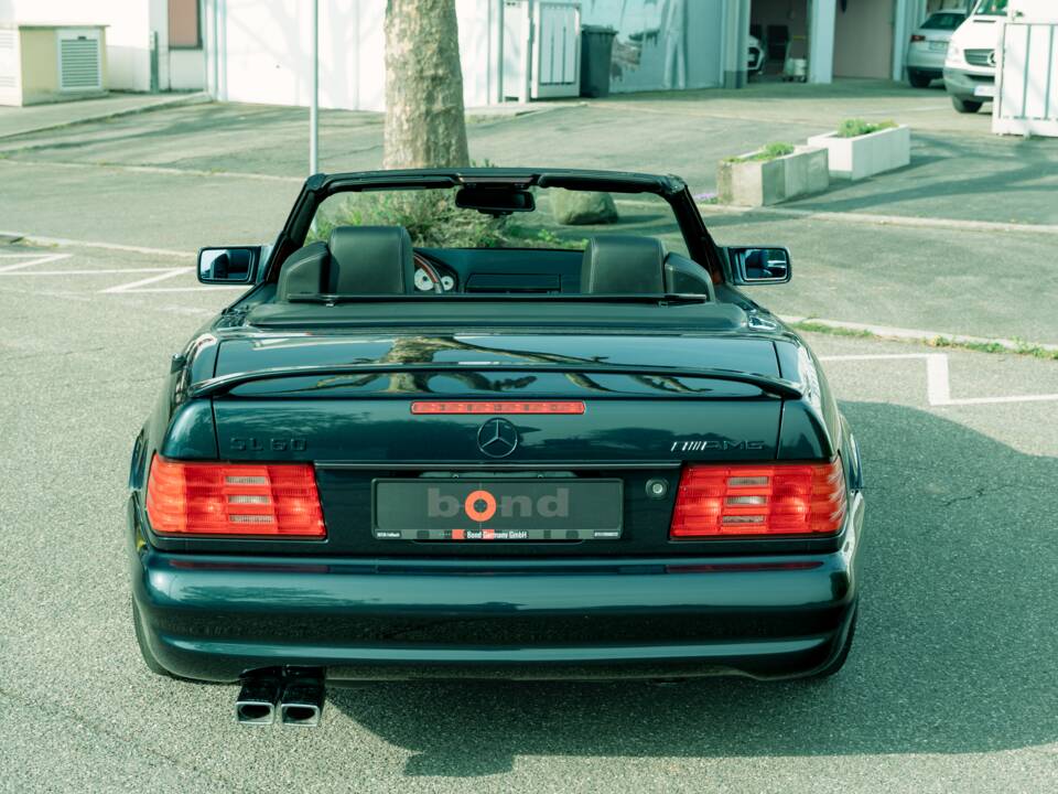 Image 18/30 of Mercedes-Benz SL 600 6.0 AMG (1996)